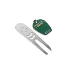 Big Green Egg Golf Giftbox (pitchfork, Bal Marker, Stempel En 3 Golfballen) -Barbecue Serie Winkel big green egg golf giftbox pitchfork bal marker st 3