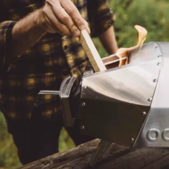 Ooni Eiken Stammetjes 8kg -Barbecue Serie Winkel ooni eiken stammetjes 8kg 1