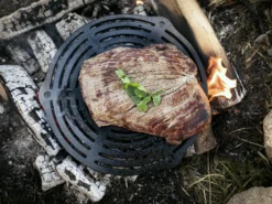 Petromax Gietijzeren Onderzetter Met Pootjes -Barbecue Serie Winkel petromax gietijzeren onderzetter met pootjes 3